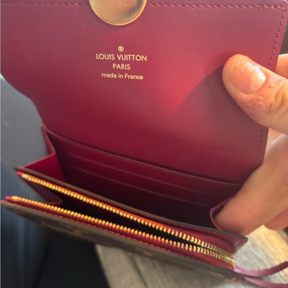 Louis Vuitton Flore wallet